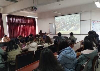 说明: C:\Users\联想\Desktop\澳门网投唯一官网集中收看改革开放40周年大会1.jpg